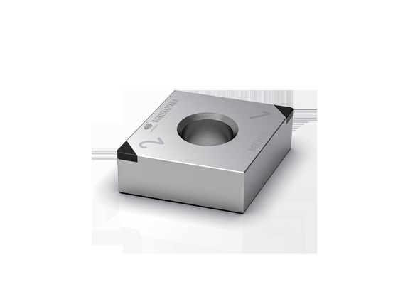 4N İpuçları CNGA120408 PCBN Kesme Aletleri Metal Kesme İçin Karbür Uçlar